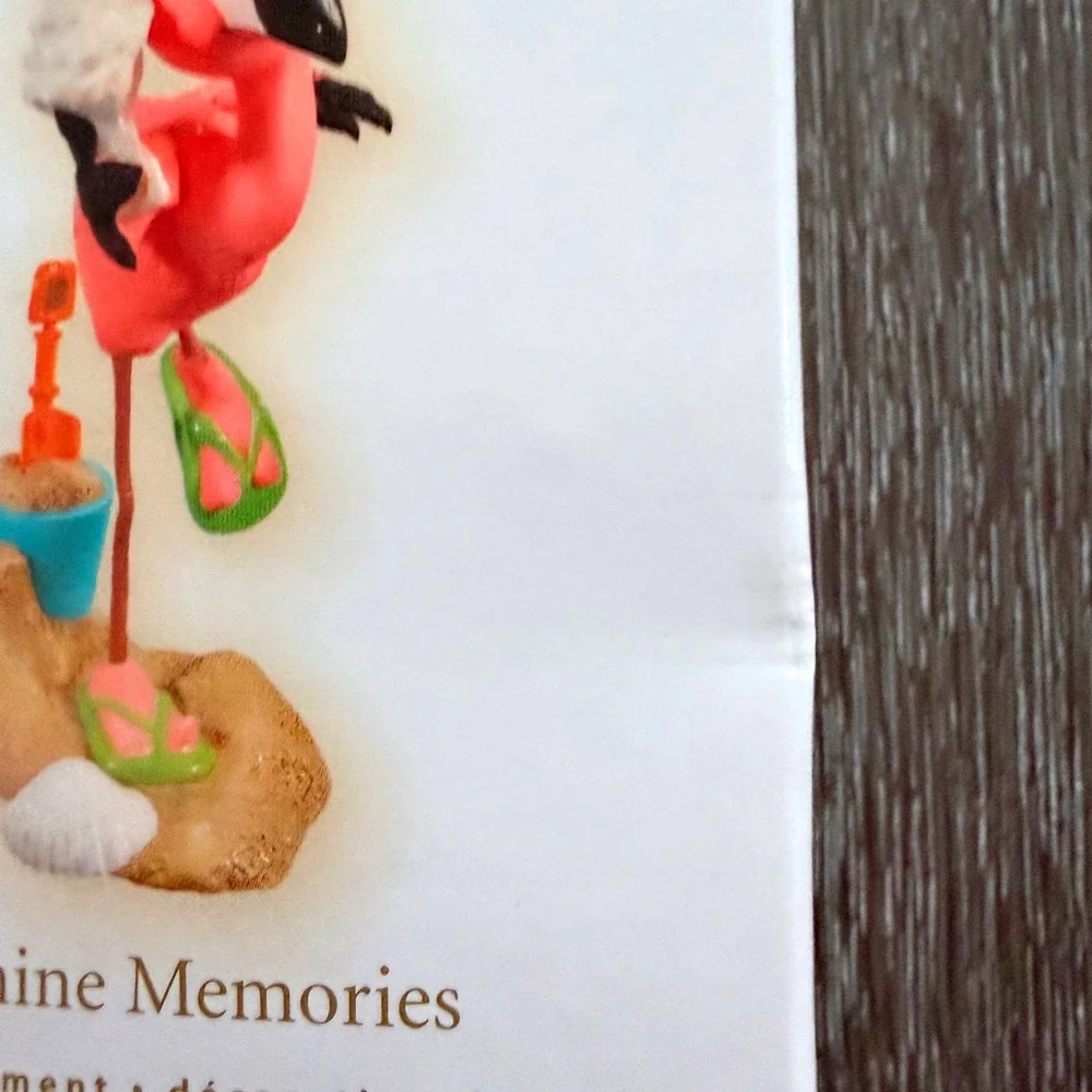 Hallmark Keepsake 2009 Sunshine Memories Flamingo Beach Christmas Ornament Boxed